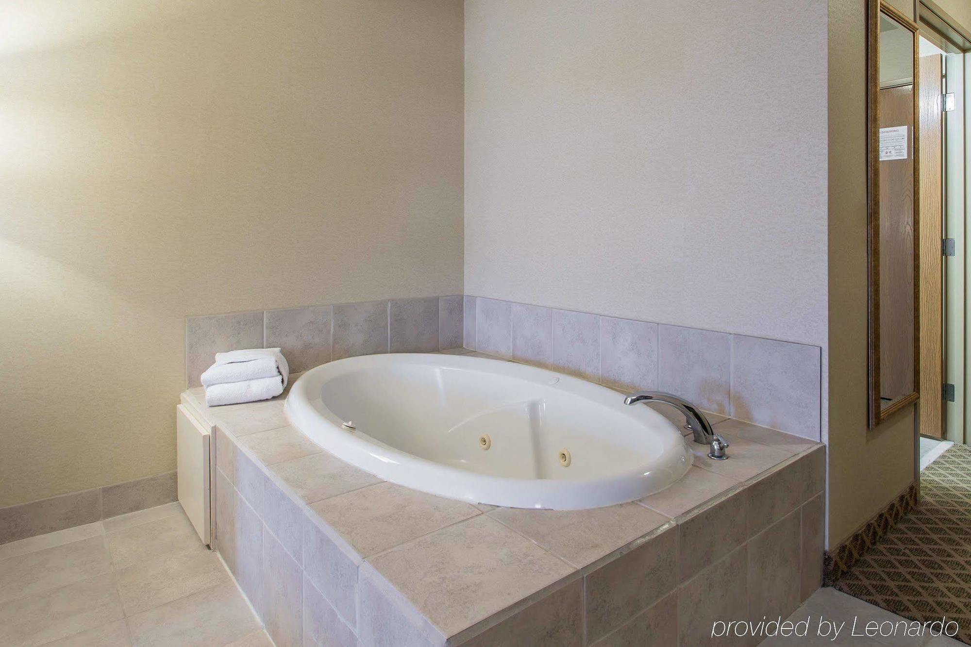 Cobblestone Suites - Ripon المظهر الخارجي الصورة