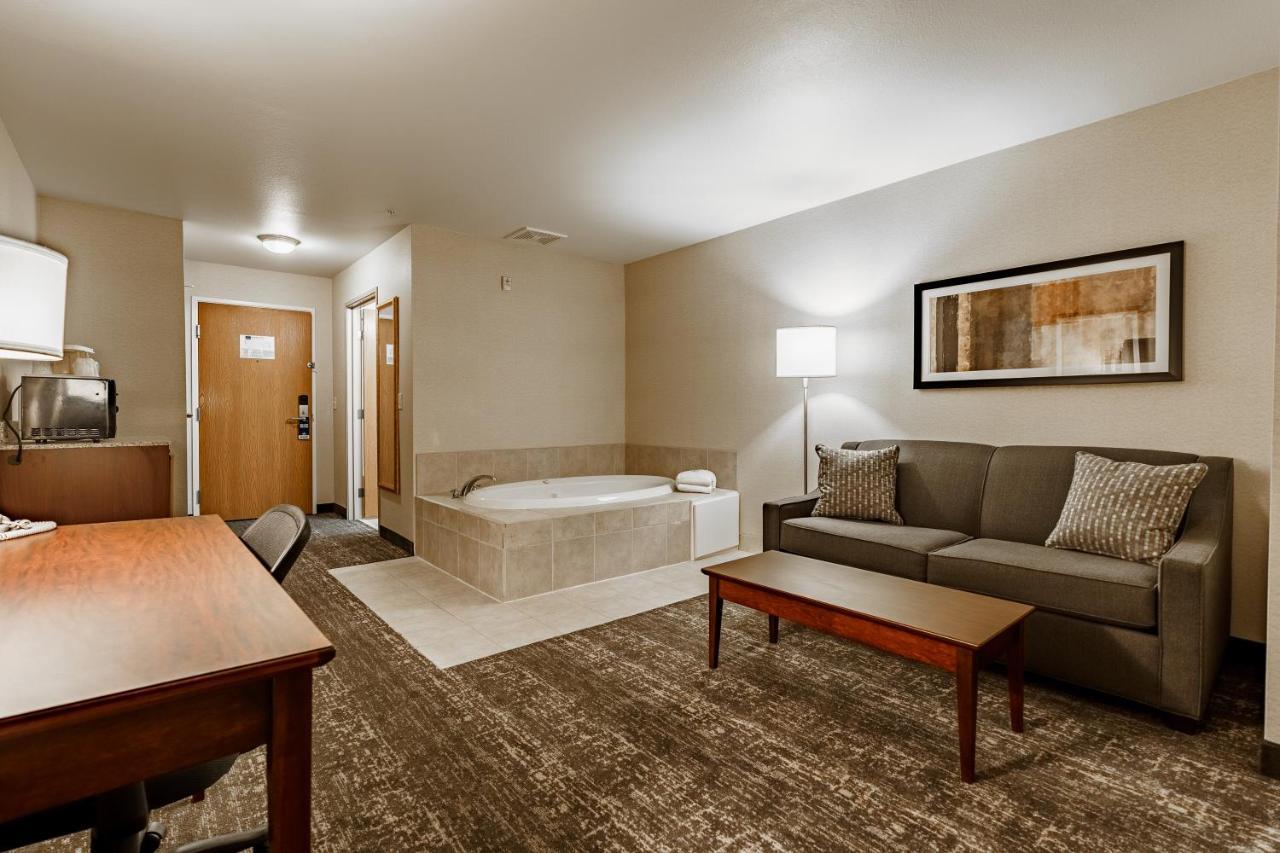 Cobblestone Suites - Ripon المظهر الخارجي الصورة